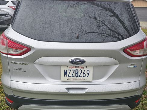 Used 2014 Ford Escape SE image 5