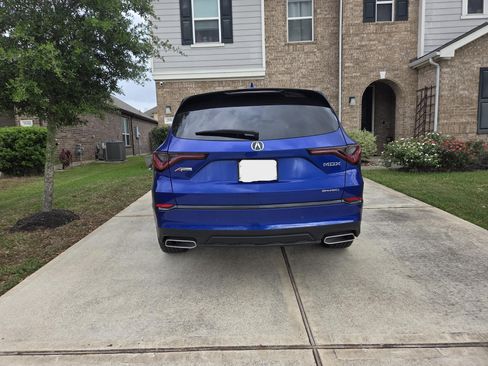 Used 2025 Acura MDX A-Spec image 9