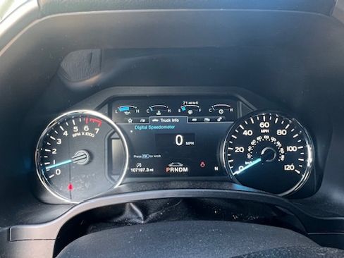 Used 2019 Ford F150 Platinum w/ Equipment Group 701A Luxury image 25