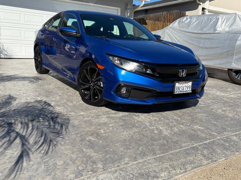 Used 2020 Honda Civic Sport image 8