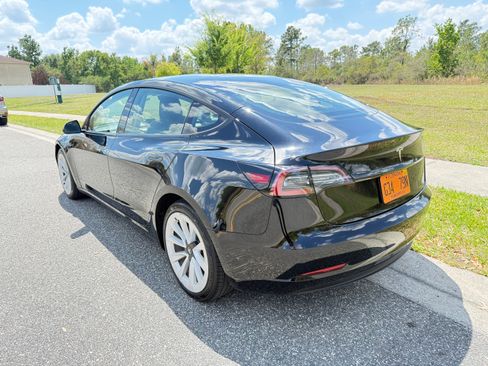 Used 2022 Tesla Model 3 image 6