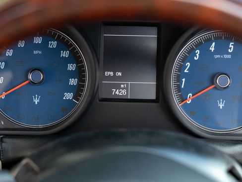 Used 2012 Maserati GranTurismo Convertible image 20