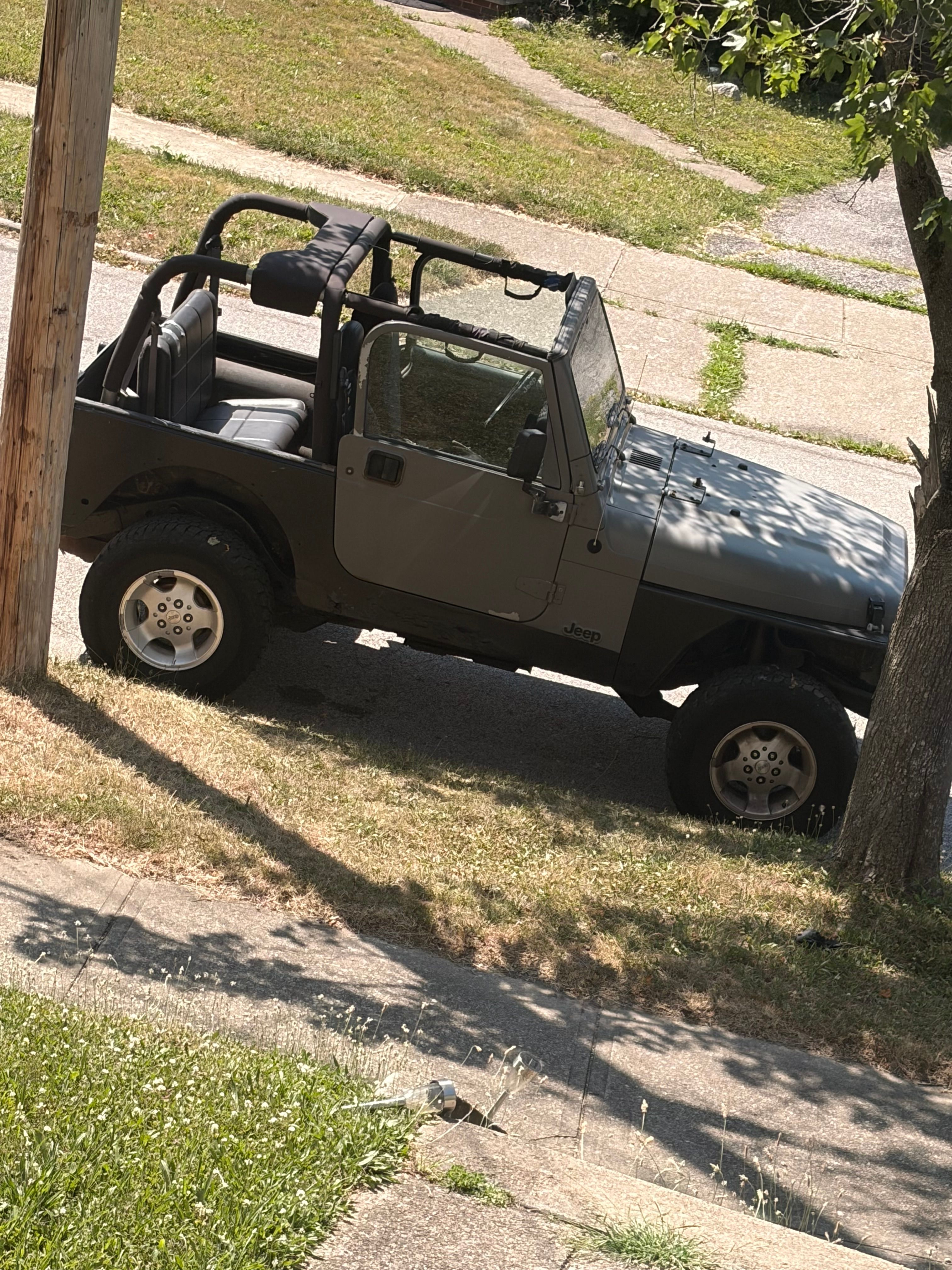 Used 2002 Jeep Wrangler SE AWD/4WD image 5