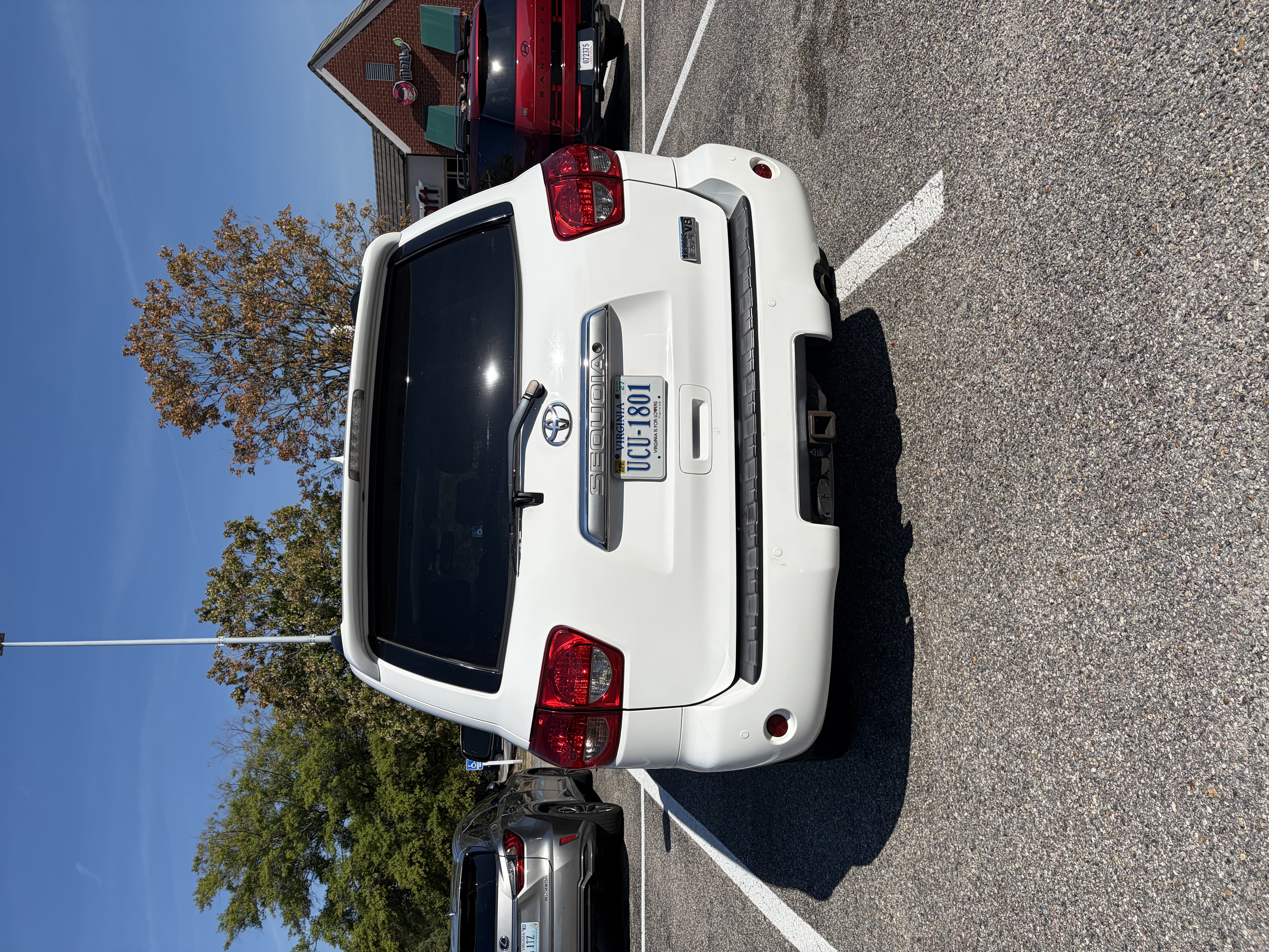 Used 2016 Toyota Sequoia Limited RWD image 5