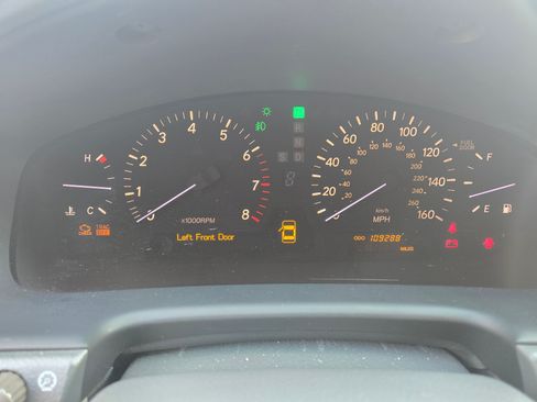 Used 2005 Lexus LS 430 image 11