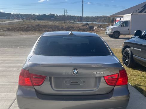 Used 2011 BMW 328i xDrive Sedan image 1