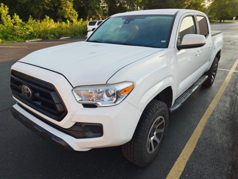 Used 2020 Toyota Tacoma SR w/ SR Convenience Package RWD image 1