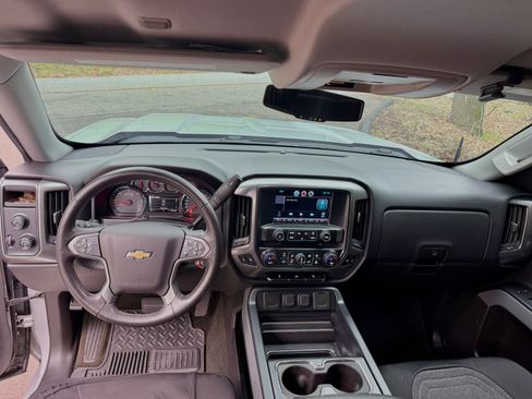 Used 2016 Chevrolet Silverado 1500 LT w/ All Star Edition image 10