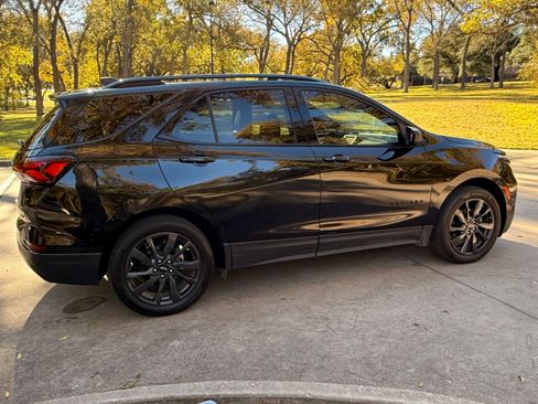 Used 2024 Chevrolet Equinox RS image 1
