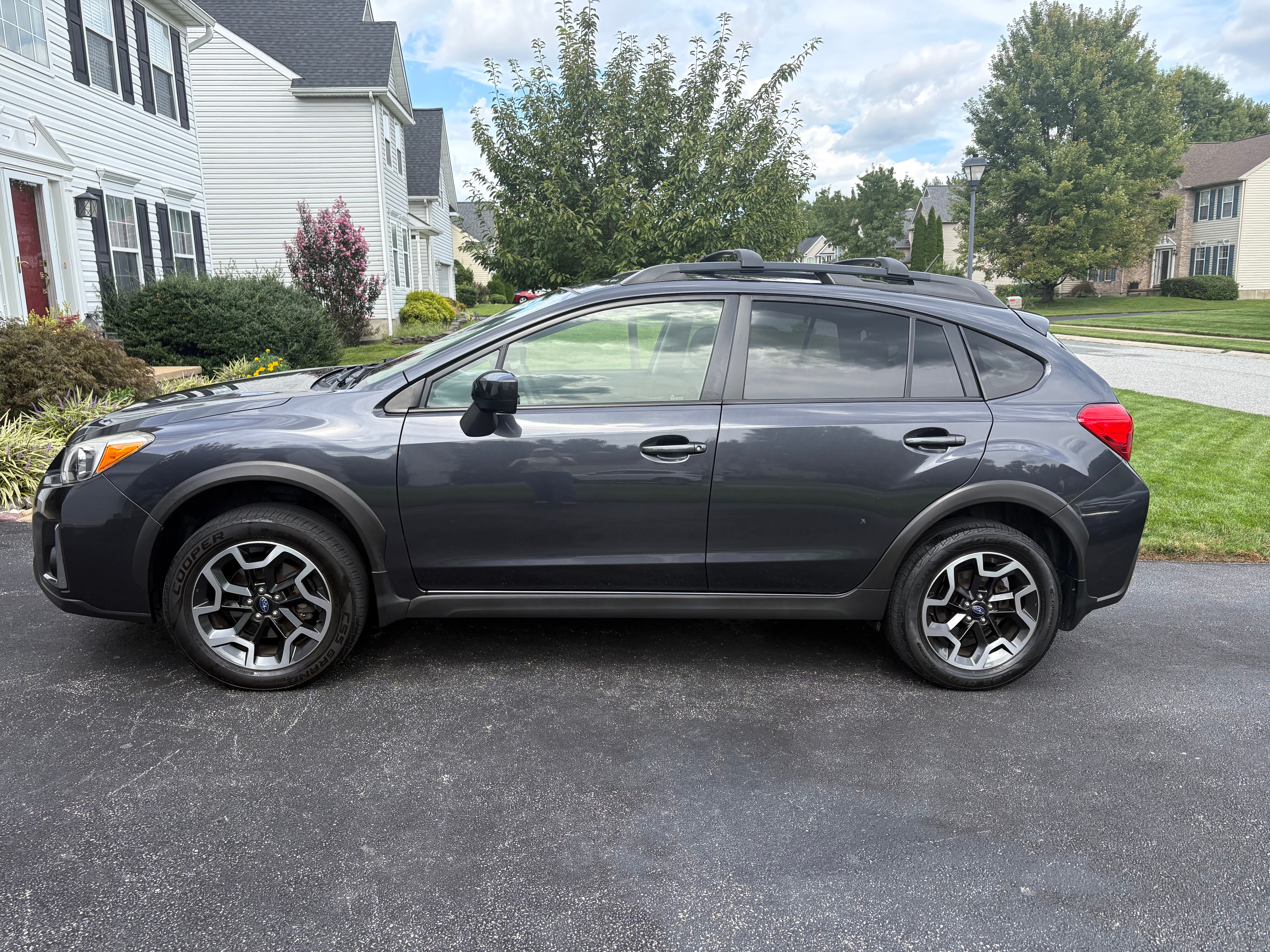 Used 2016 Subaru Crosstrek 2.0i Premium w/ Popular Package #2 AWD/4WD image 2