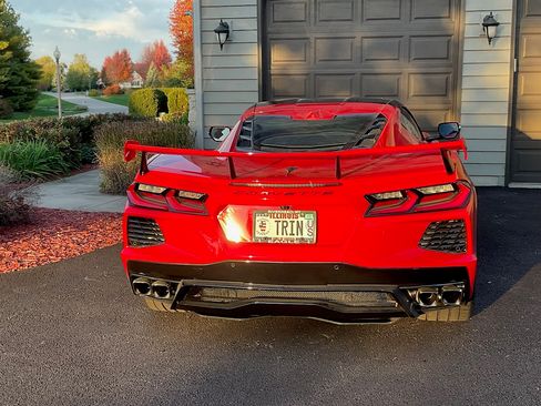 Used 2022 Chevrolet Corvette Stingray Preferred Cpe w/ Z51 Performance Package RWD image 17