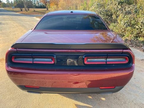 Used 2023 Dodge Challenger SXT w/ Blacktop Package image 9