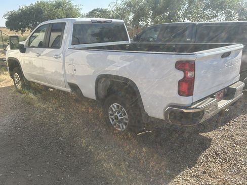 Used 2024 Chevrolet Silverado 2500 LT w/ Safety Package RWD image 21