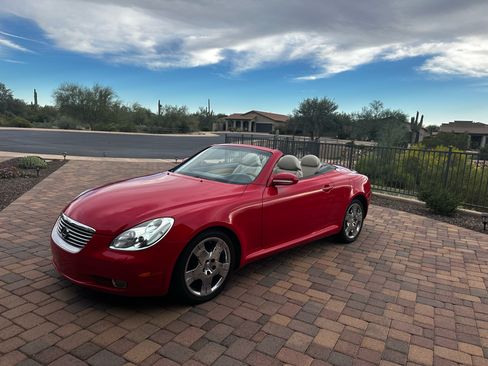 Used 2005 Lexus SC 430 Convertible image 1