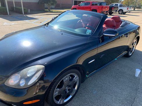 Used 2005 Lexus SC 430 Convertible image 1
