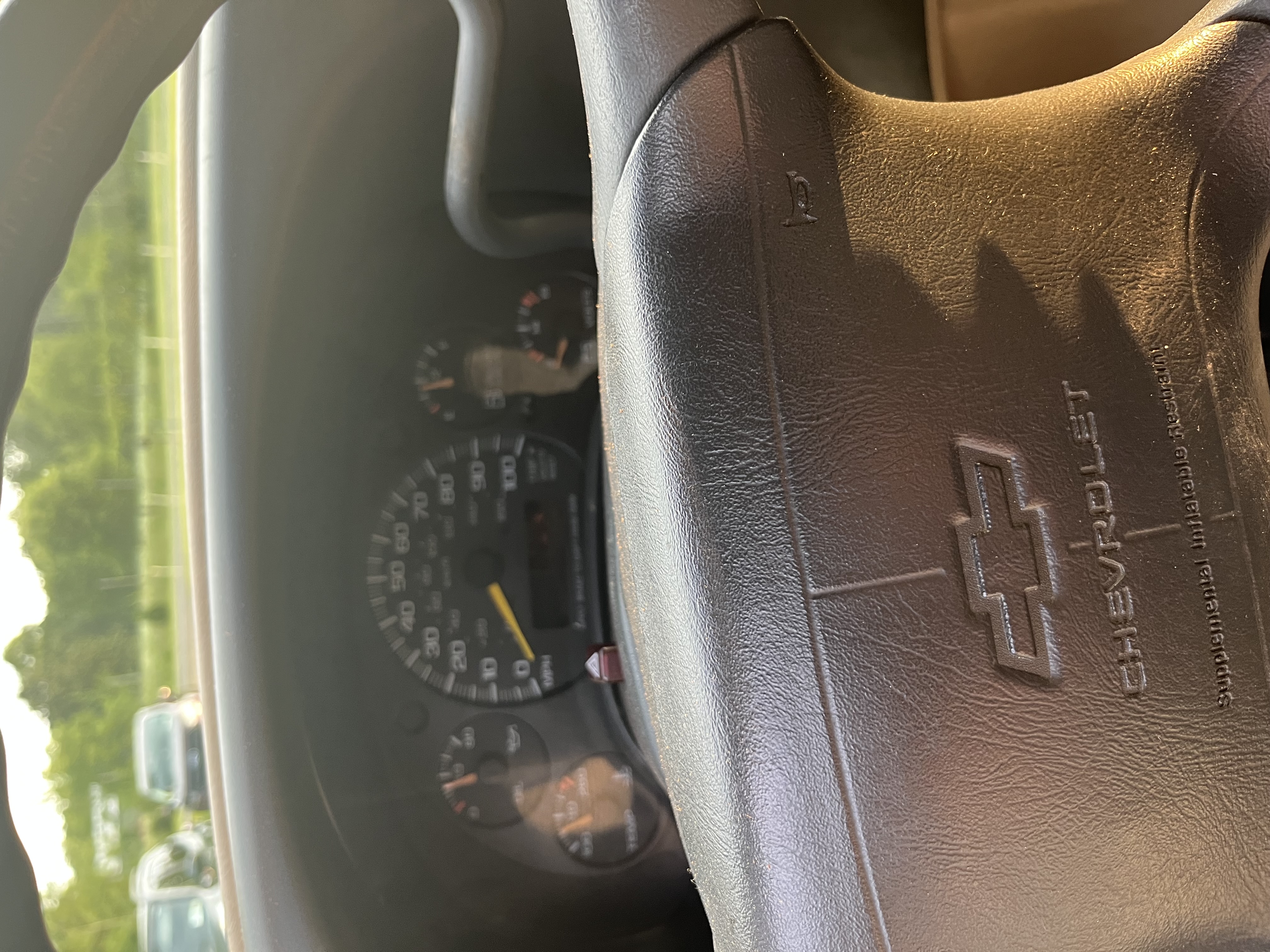 Used 1997 Chevrolet Express 1500 w/ Preferred Equipment Group 2 RWD image 2