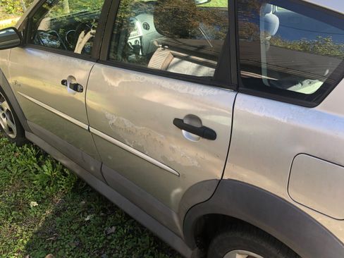 Used 2004 Pontiac Vibe image 8