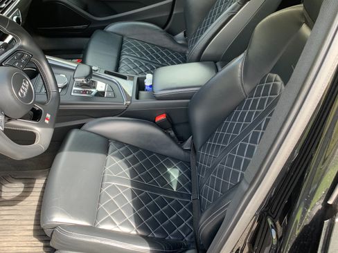 Used 2019 Audi S4 Premium Plus w/ Premium Plus Package AWD/4WD image 5