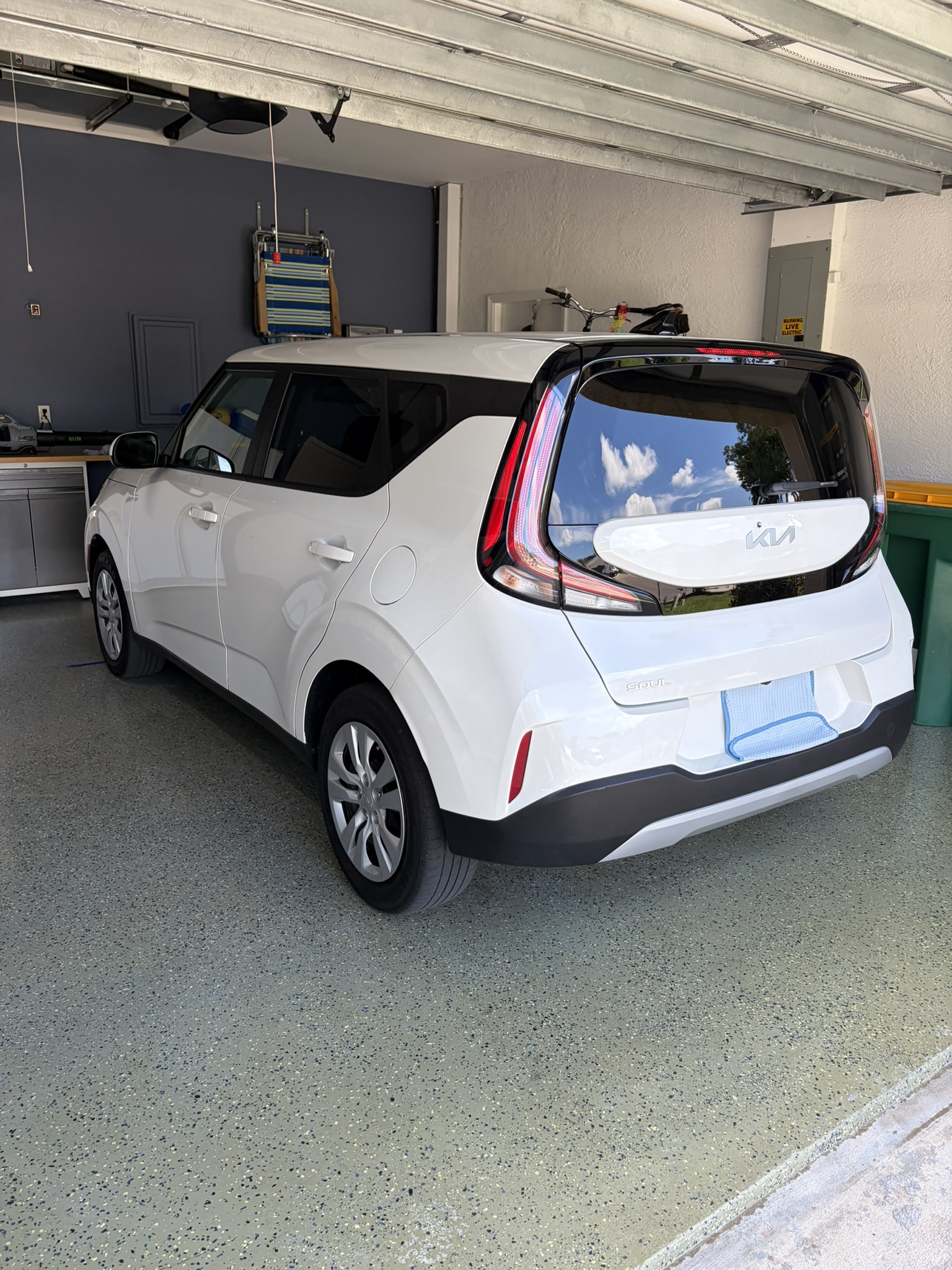 Used 2024 Kia Soul LX FWD image 4