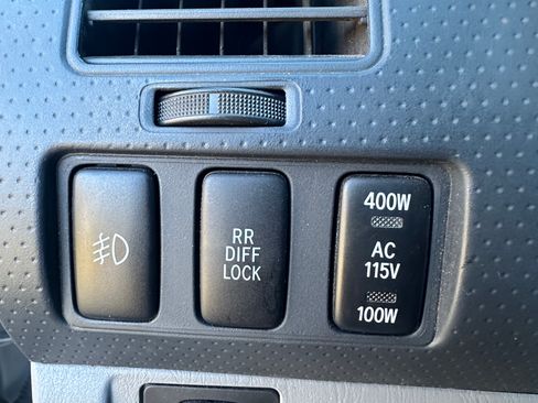 Used 2007 Toyota Tacoma 4x4 Access Cab V6 image 11