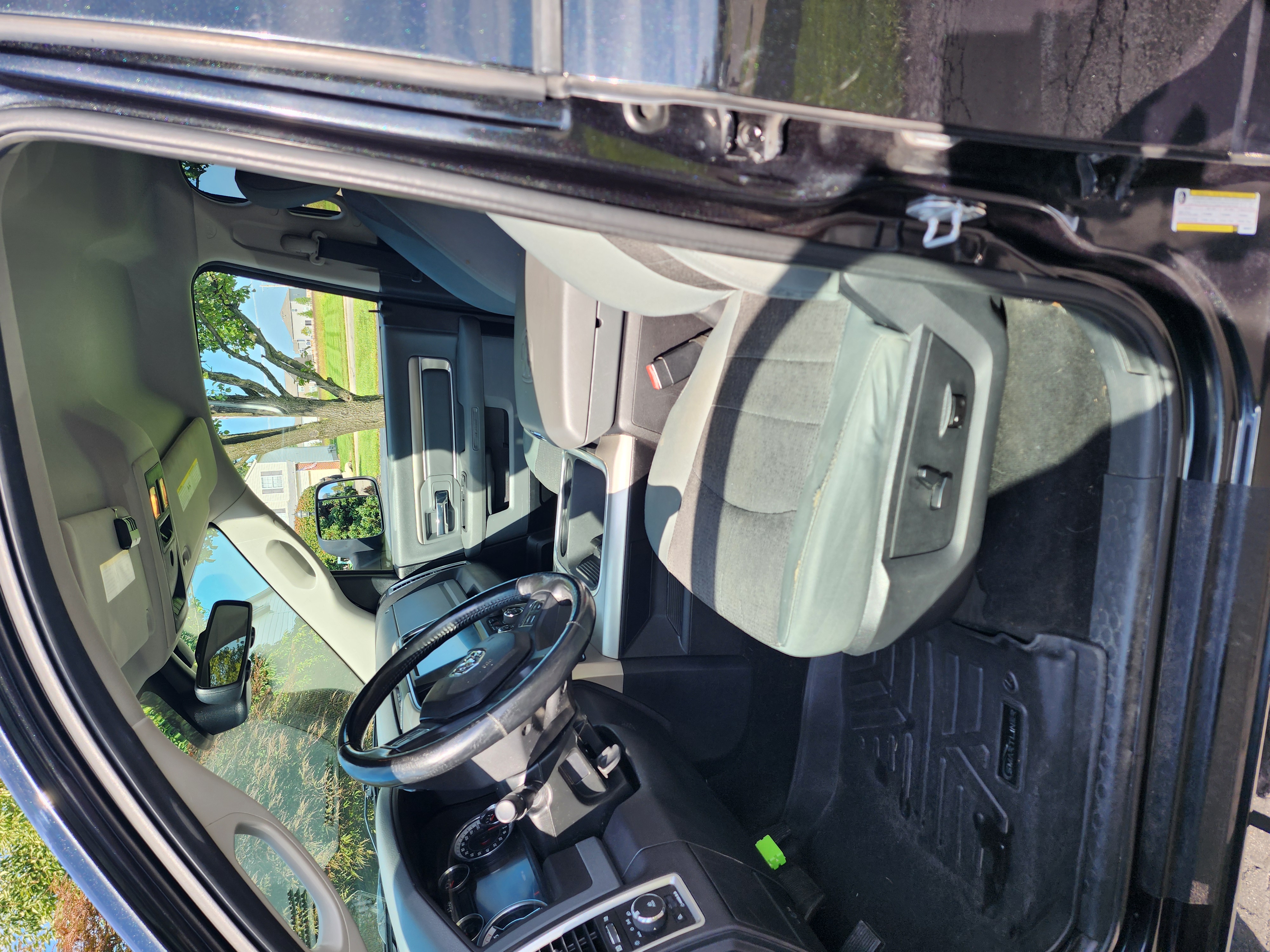 Used 2016 RAM 1500 Outdoorsman AWD/4WD image 5