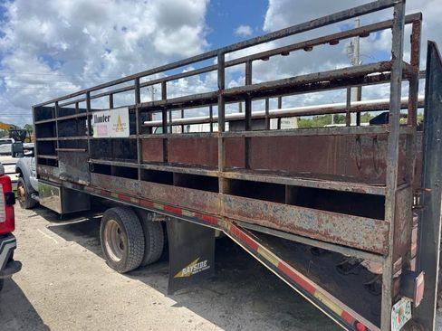 Used 2011 Ford F450 XL w/ XL Value Pkg image 7