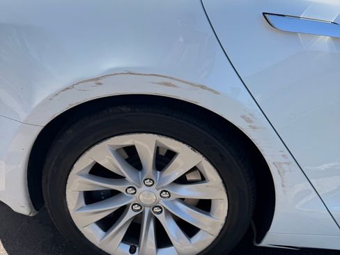 Used 2020 Tesla Model S Long Range Plus image 12