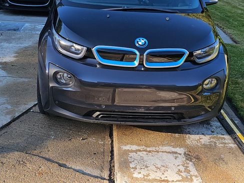 Used 2014 BMW i3 w/ Range Extender image 2