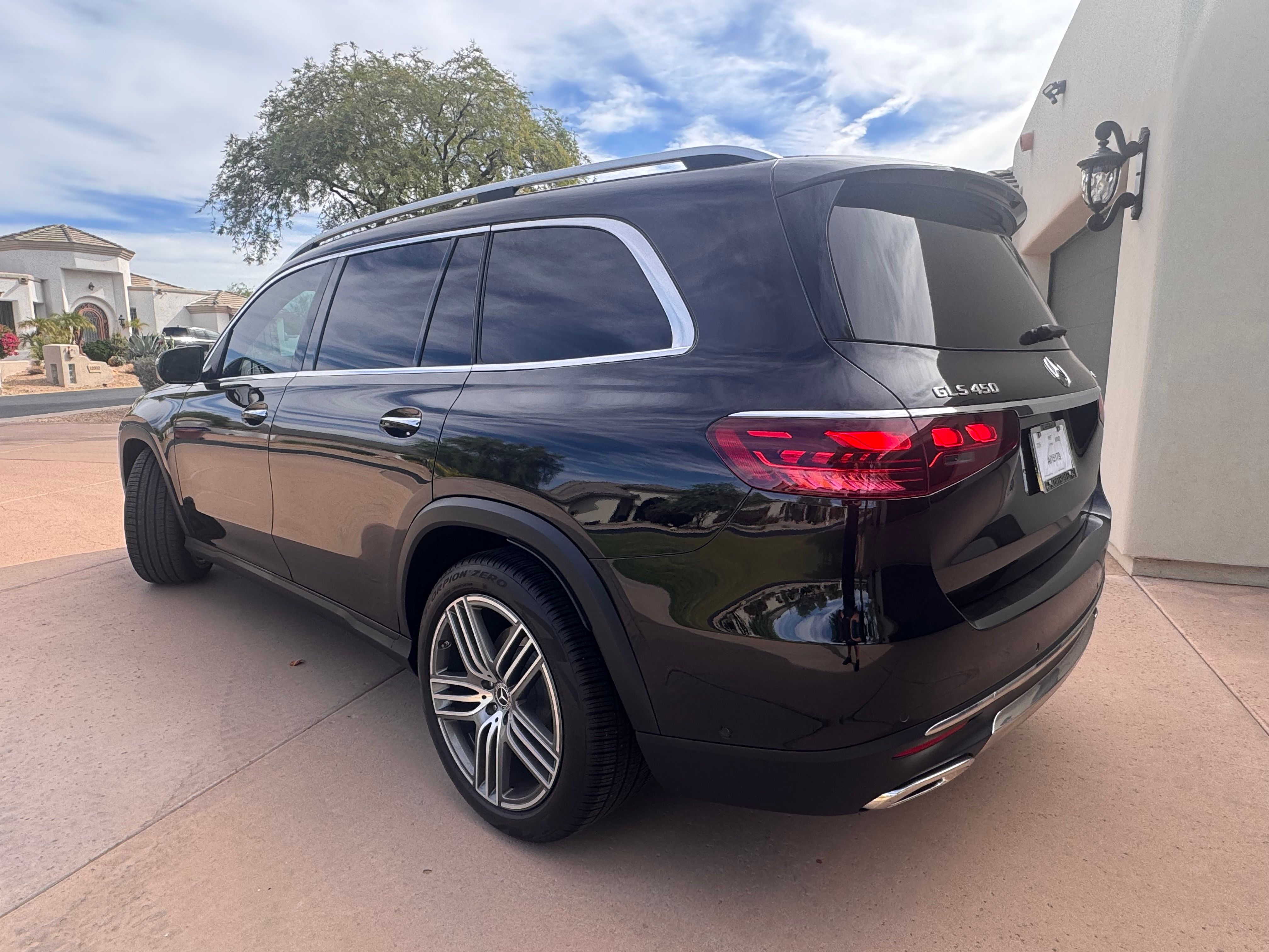 Used 2026 Mercedes-Benz GLS 450 4MATIC image 5