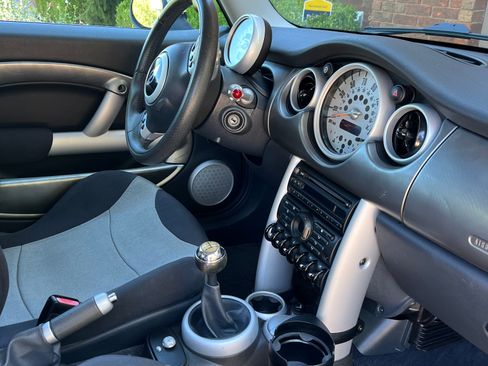 Used 2004 MINI Cooper S image 6