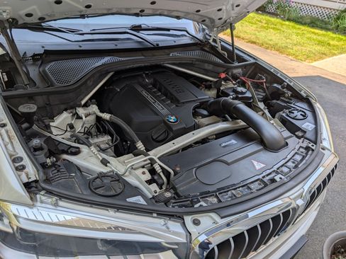 Used 2015 BMW X5 xDrive35i AWD/4WD image 10