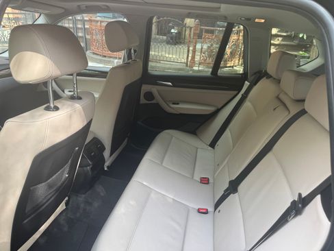 Used 2013 BMW X3 xDrive28i image 11