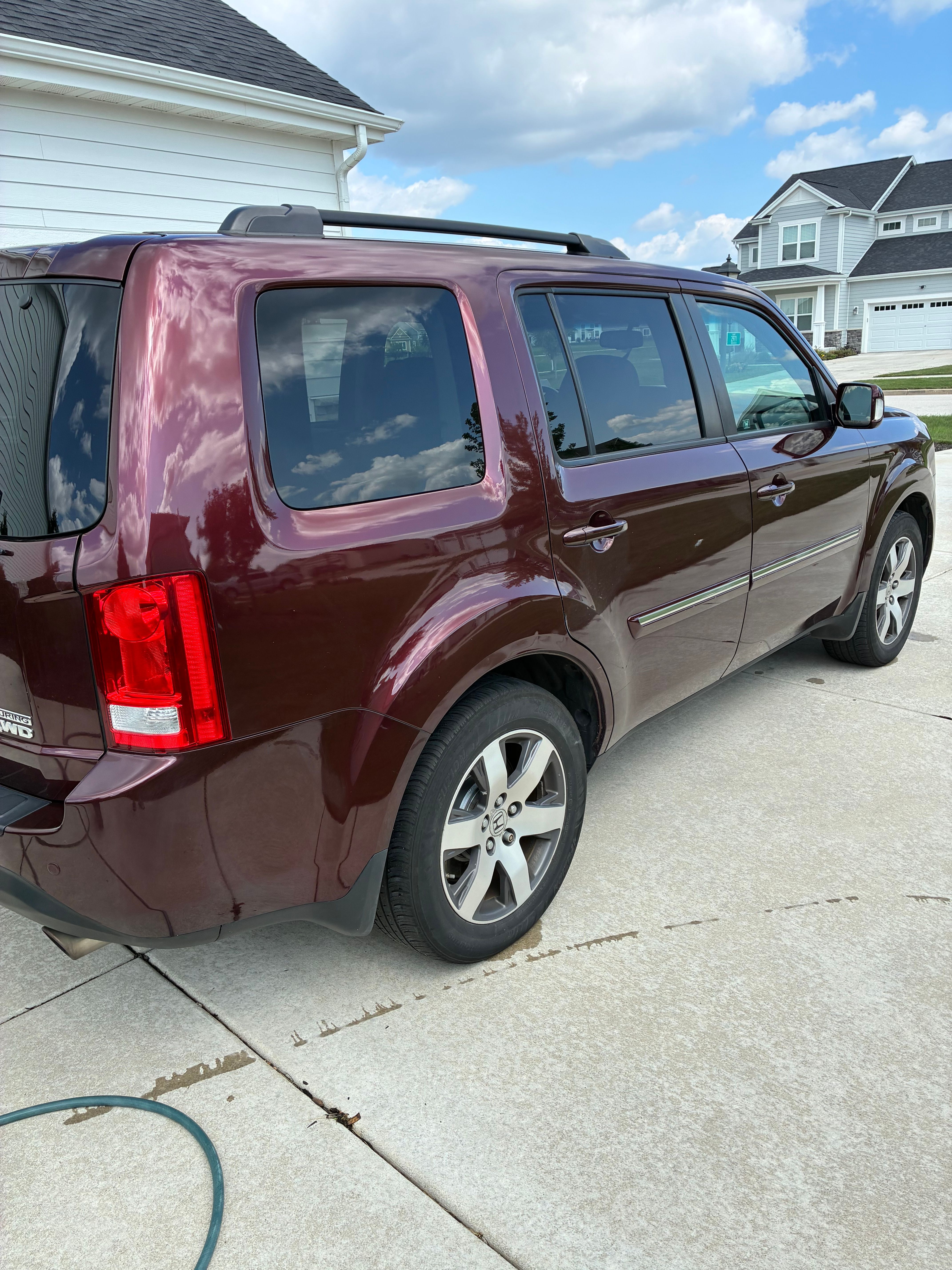 Used 2012 Honda Pilot Touring image 2
