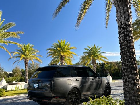 Used 2024 Land Rover Range Rover Long Wheelbase Autobiography AWD/4WD image 5