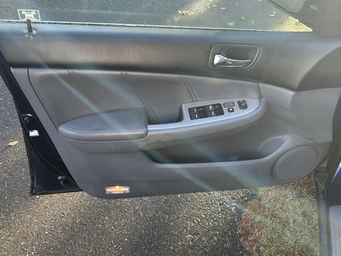 Used 2007 Honda Accord EX-L image 6