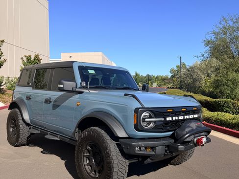 Used 2021 Ford Bronco Badlands AWD/4WD image 2