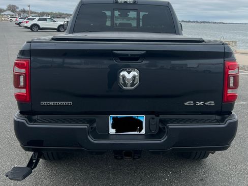 Used 2020 RAM 2500 Big Horn w/ Level 2 Equipment Group image 10