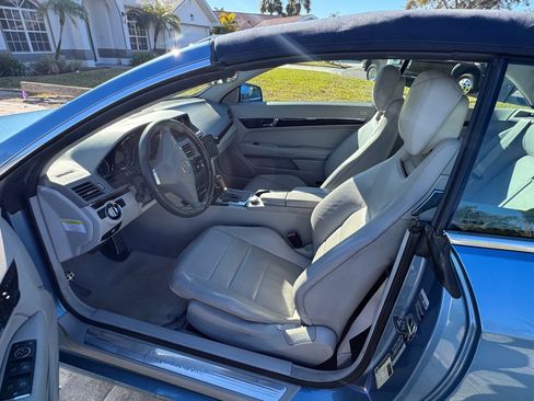 Used 2011 Mercedes-Benz E 350 Cabriolet image 9