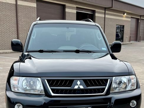 Used 2005 Mitsubishi Montero Limited image 4