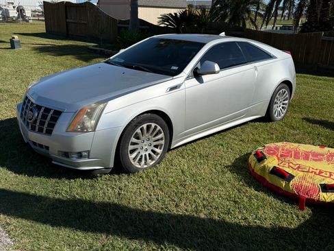 Used 2012 Cadillac CTS Performance image 1
