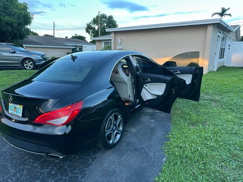 Used 2014 Mercedes-Benz CLA 250 image 12