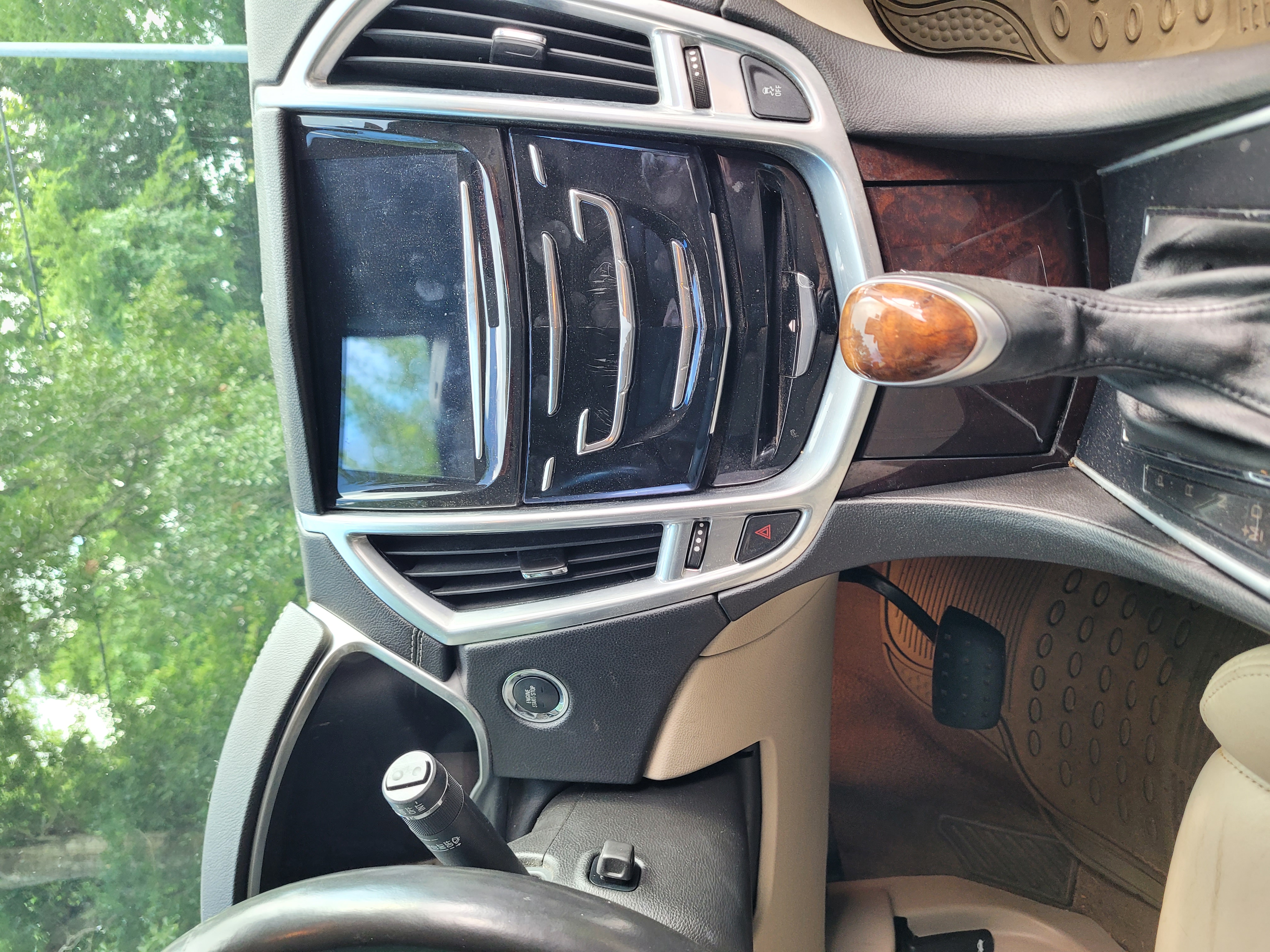 Used 2013 Cadillac SRX Premium FWD image 6