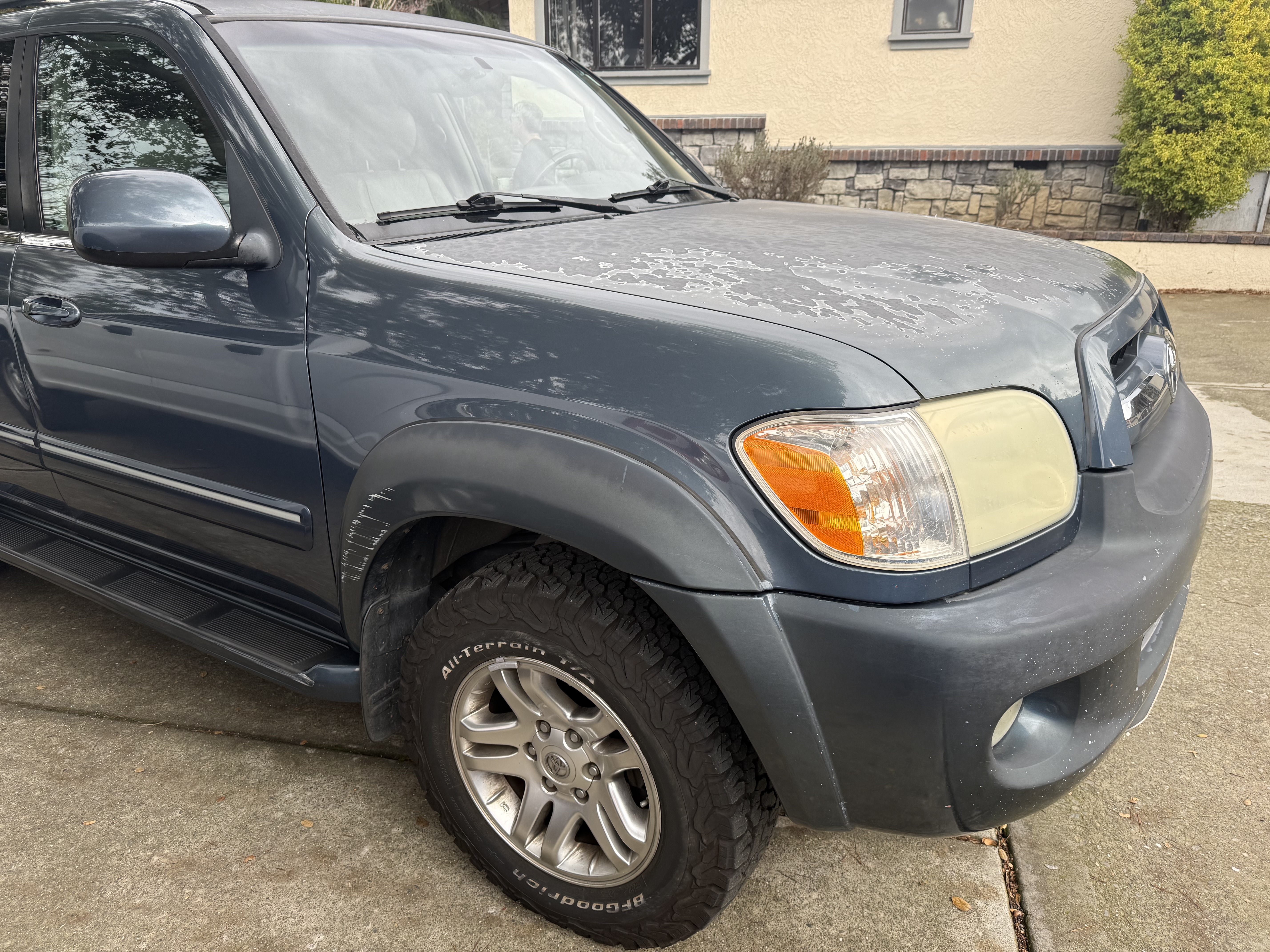 Used 2005 Toyota Sequoia Limited AWD/4WD image 1