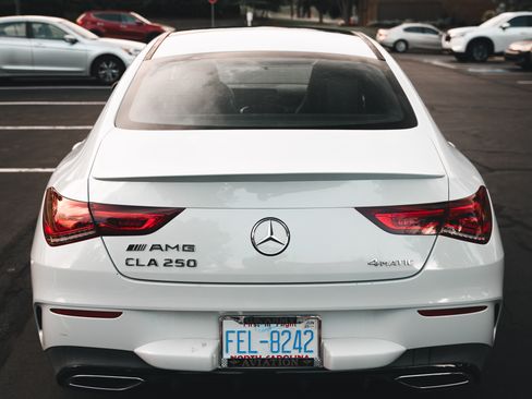 Used 2020 Mercedes-Benz CLA 250 4MATIC image 5