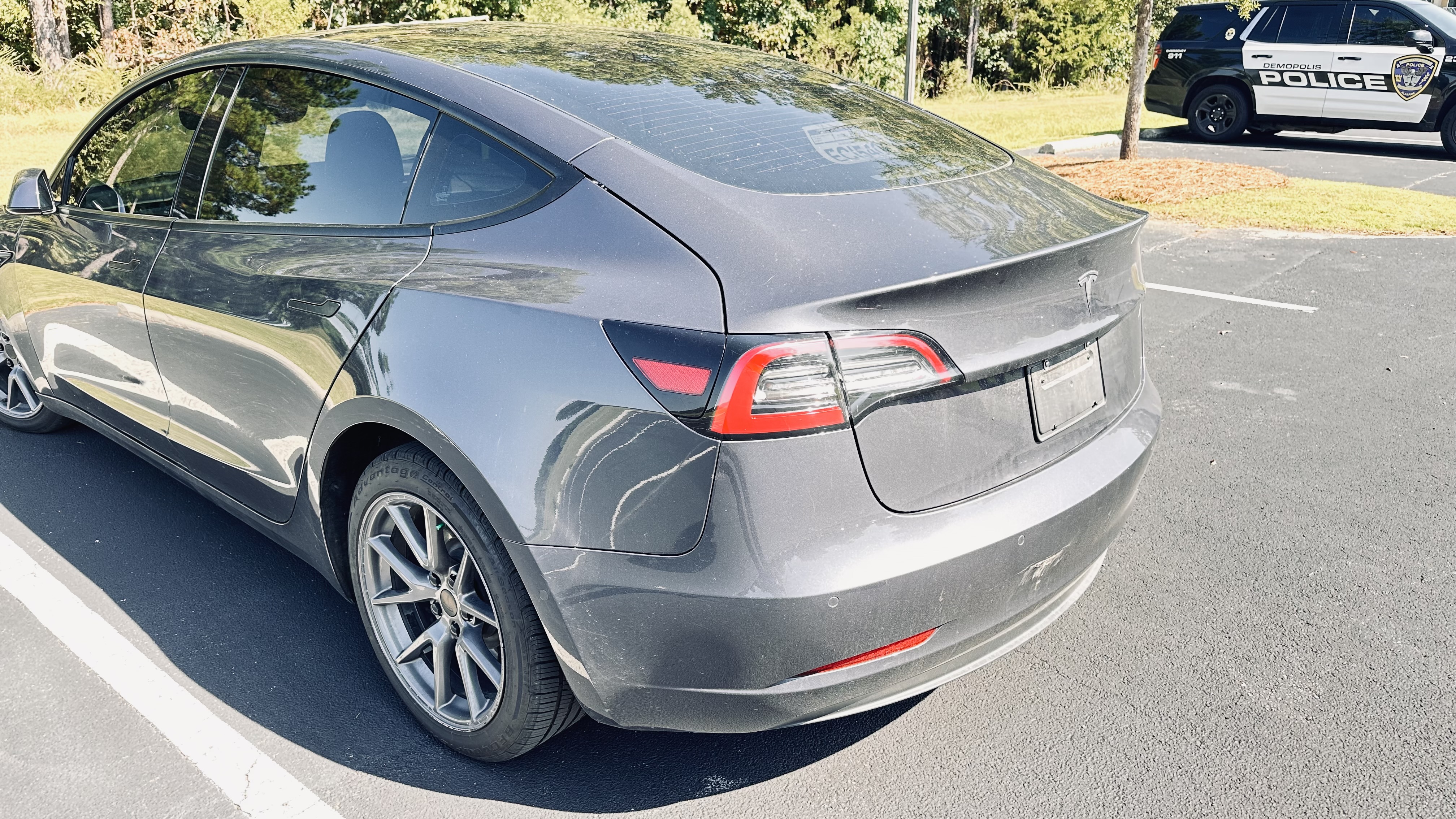 Used 2021 Tesla Model 3 Standard Range Plus RWD image 2