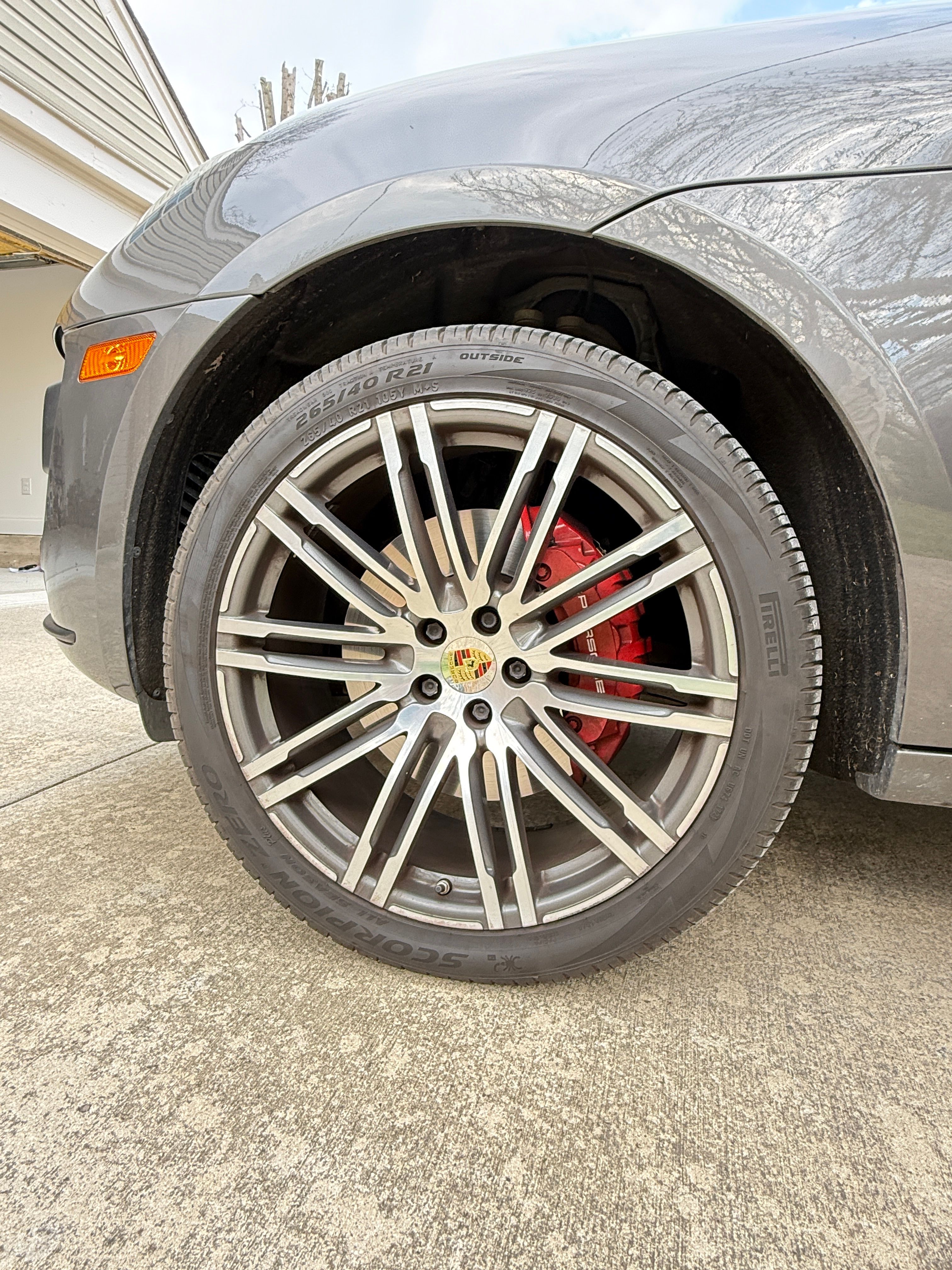 Used 2015 Porsche Macan Turbo AWD/4WD image 10