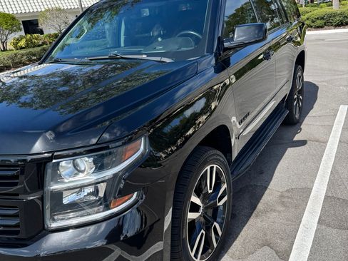 Used 2018 Chevrolet Tahoe Premier image 2