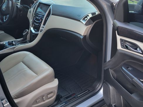 Used 2014 Cadillac SRX Premium image 12