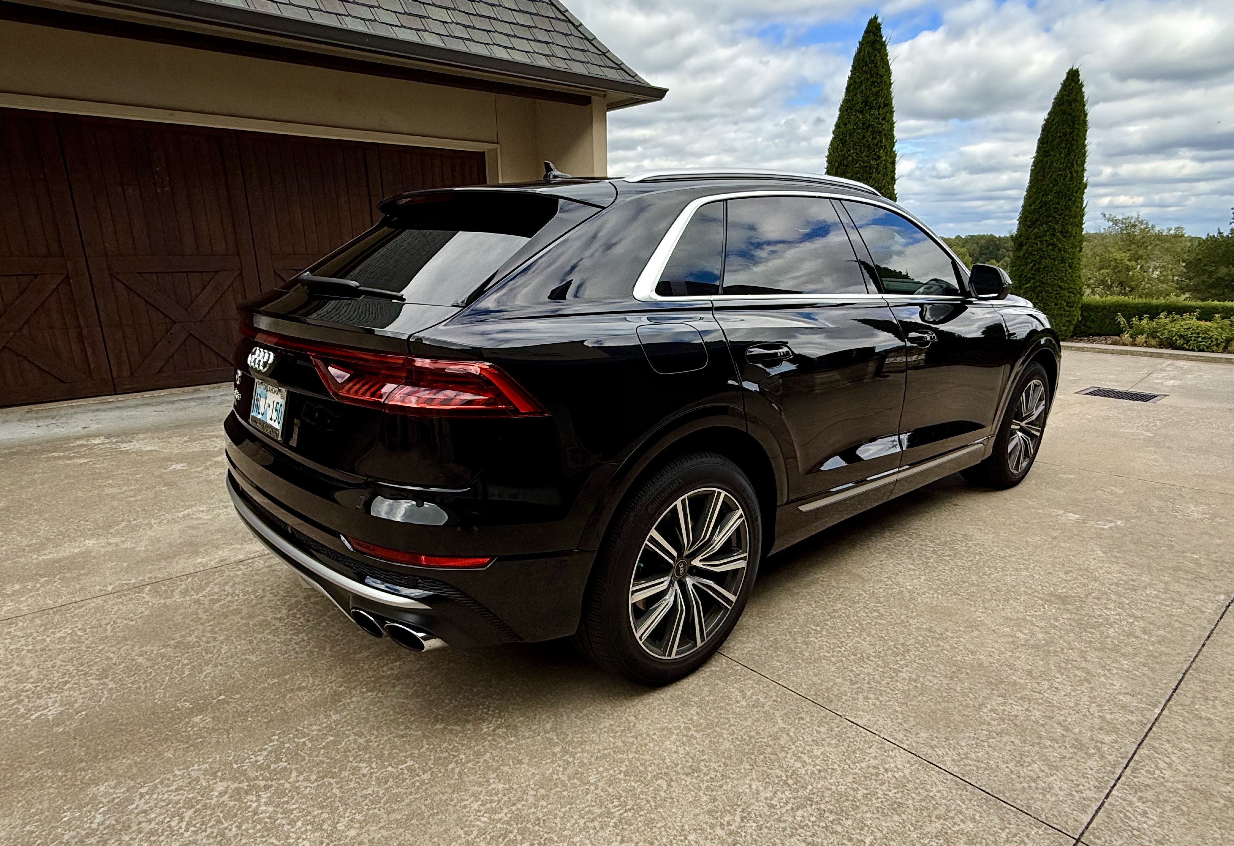 Used 2022 Audi SQ8 Prestige AWD/4WD image 9