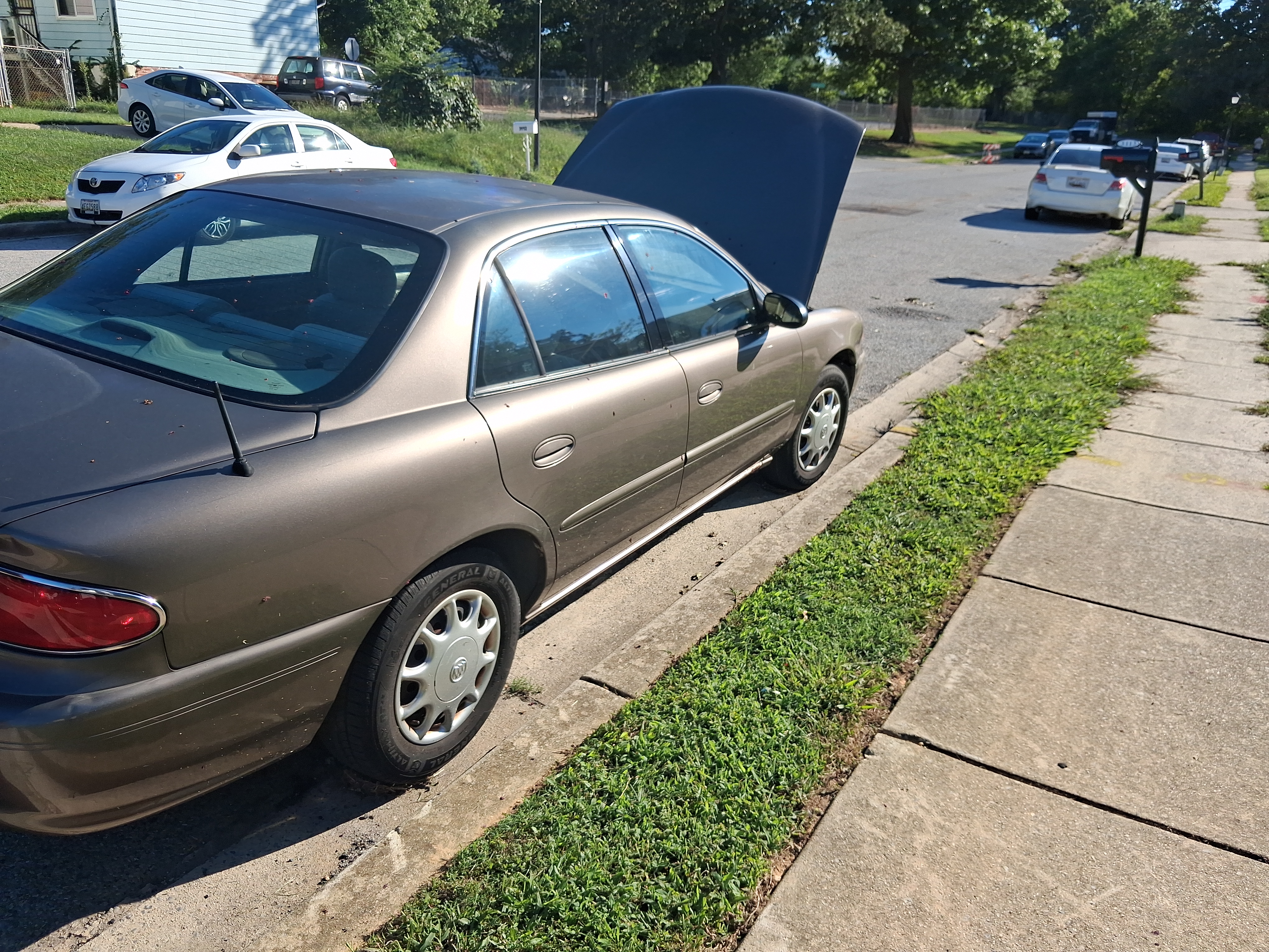 Used 2004 Buick Century Custom FWD image 10